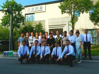 業務精湛、經驗豐富的服務團隊